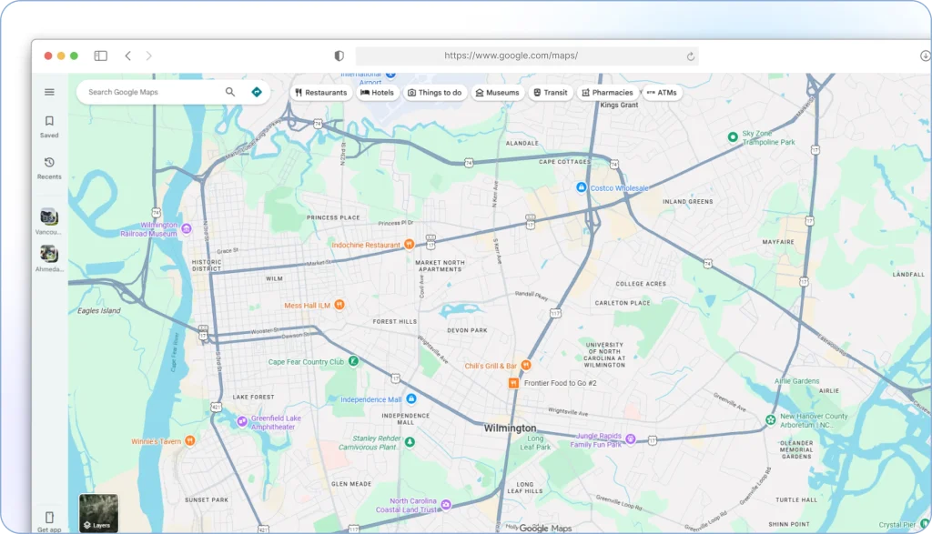 Opening Google Maps in a desktop web browser by visiting google.com/maps